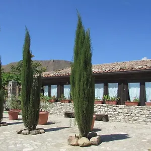agriturismo-capuano.sicilyhotelsitaly.net/