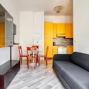  Appartamento Joivy Stylish 2-bed Flat, Easy Access To Centre